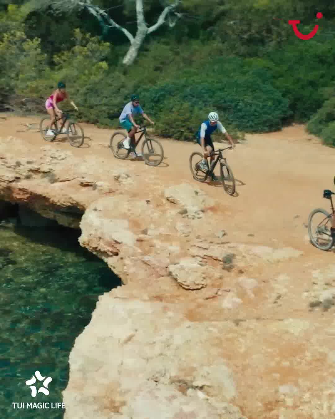 TUI Travel & Hospitality ad example