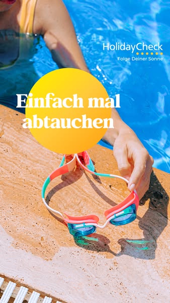 Holiday Check Travel & Hospitality ad example